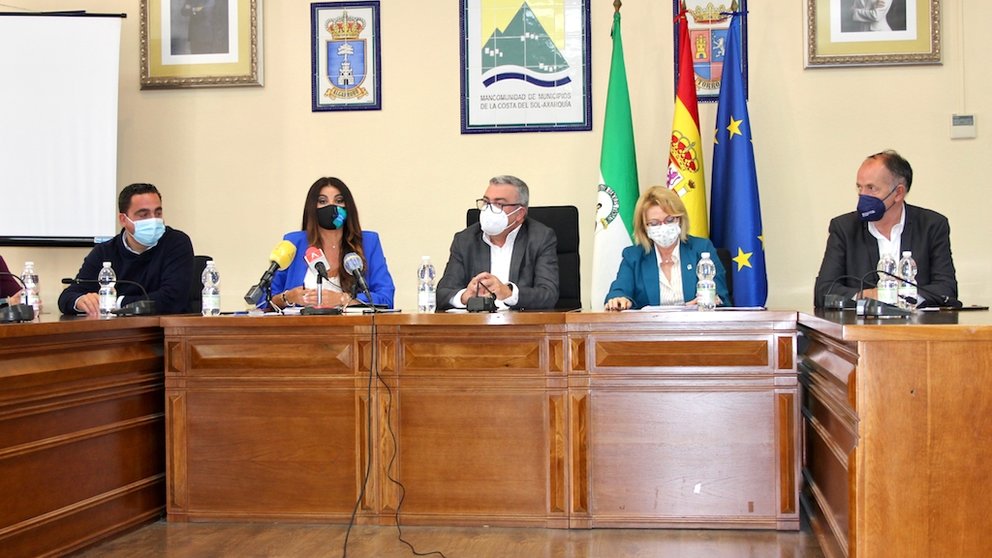 Delegadas de Turismo y Economía en la Mancomunidad de municipios de la Axarquía_0072 copia